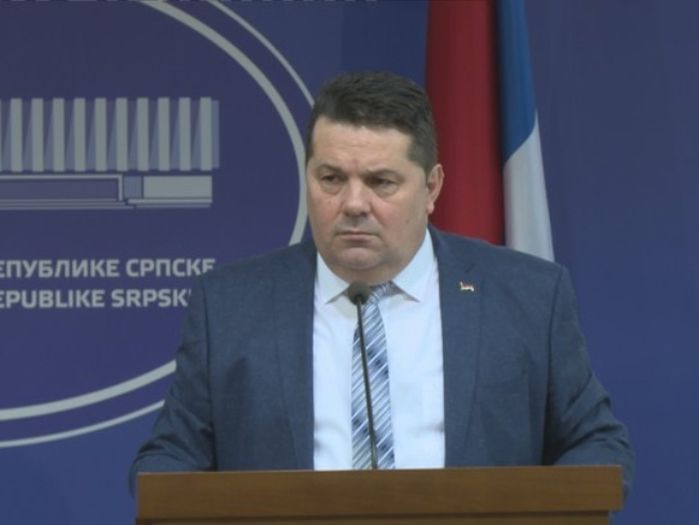 Stevandić: Imam informacije da će biti zatvoren i račun SDS-a