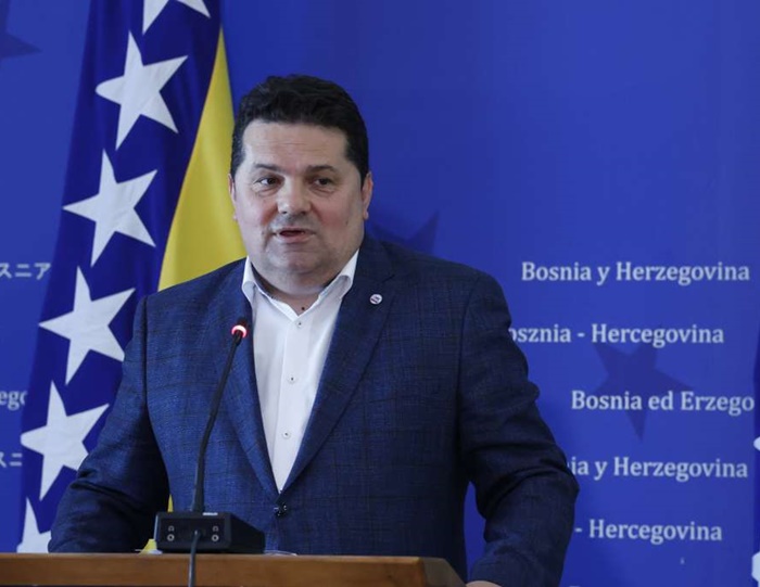 Stevandić: Moguće da se izbori održe paralelno po dva zakona