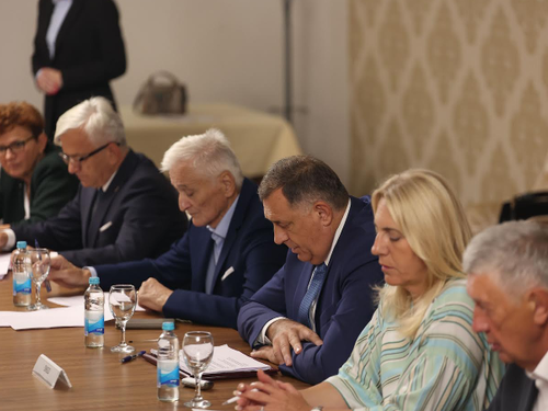 Stevandić: Na nivou BiH načelna saglasnost da se ide ka zatvaranju OHR-a