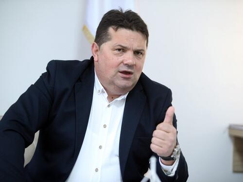 Stevandić nervozan zbog Schmidta u Banjaluci: Izaziva sukobe