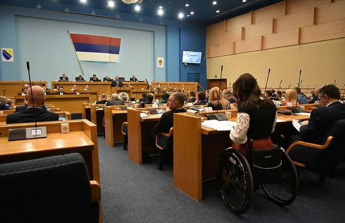 Stevandić prekinuo sjednicu NSRS-a