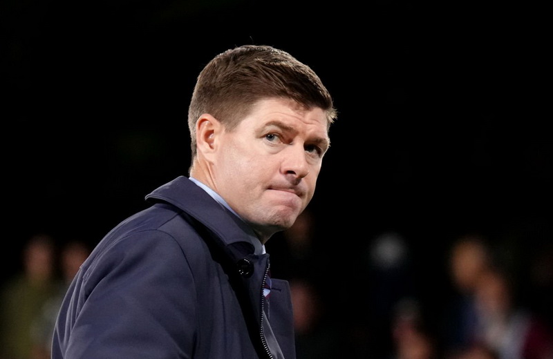 Steven Gerrard dobio otkaz nakon debakla protiv Fulhama