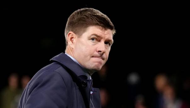 Steven Gerrard dobio otkaz nakon debakla protiv Fulhama