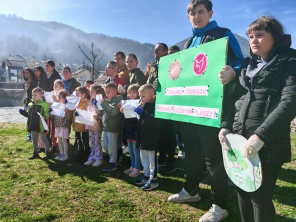 Štićenici JU Centar za djecu i odrasle s teškoćama u razvoju čistili rijeke u tri grada ZDK-a