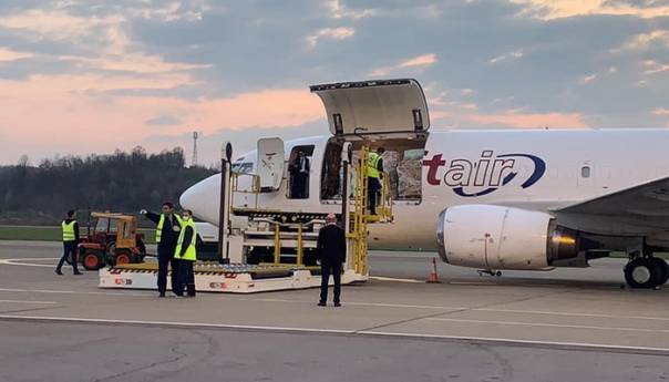 Stigao drugi kontingent opreme za mobilnu bolnicu RS-a