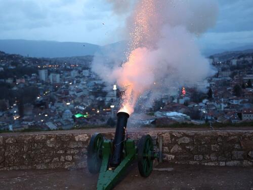 Stigao ramazan: Pucanj topa sa Žute tabije označio početak svetog mjeseca