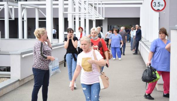 Stigla nova dojava o 11 postavljenih bombi u UKC-u RS