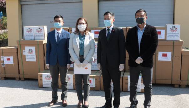 BiH od Kine dobila šest respiratora i više hiljada maski