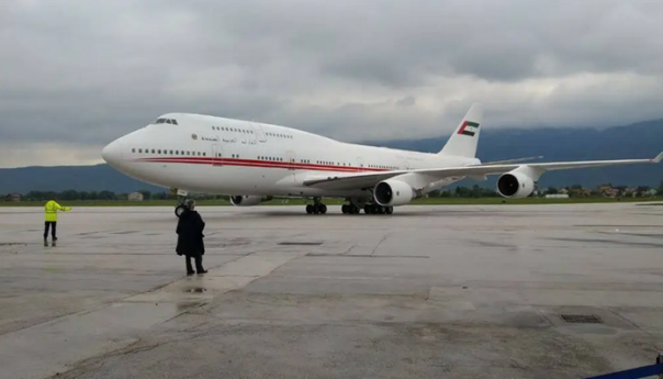 Stiglo 40 respiratora i 100.000 testova iz UAE