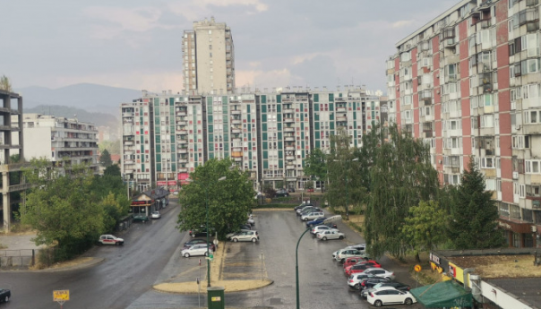 Stiglo osvježenje: Nakon tropskih vrućina, u Sarajevu ljetni pljusak
