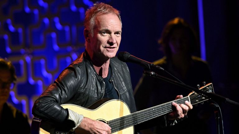 Sting prvi put u Sarajevu 19. marta naredne godine