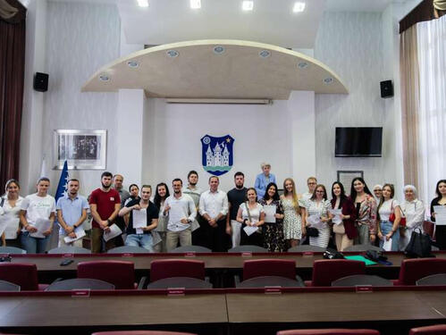 Stipendije za 50 studenata u Bihaću, svakom po 200 KM mjesečno