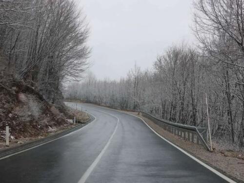 Stiže zahlađenje: Kiša, snijeg i olujni udari vjetra