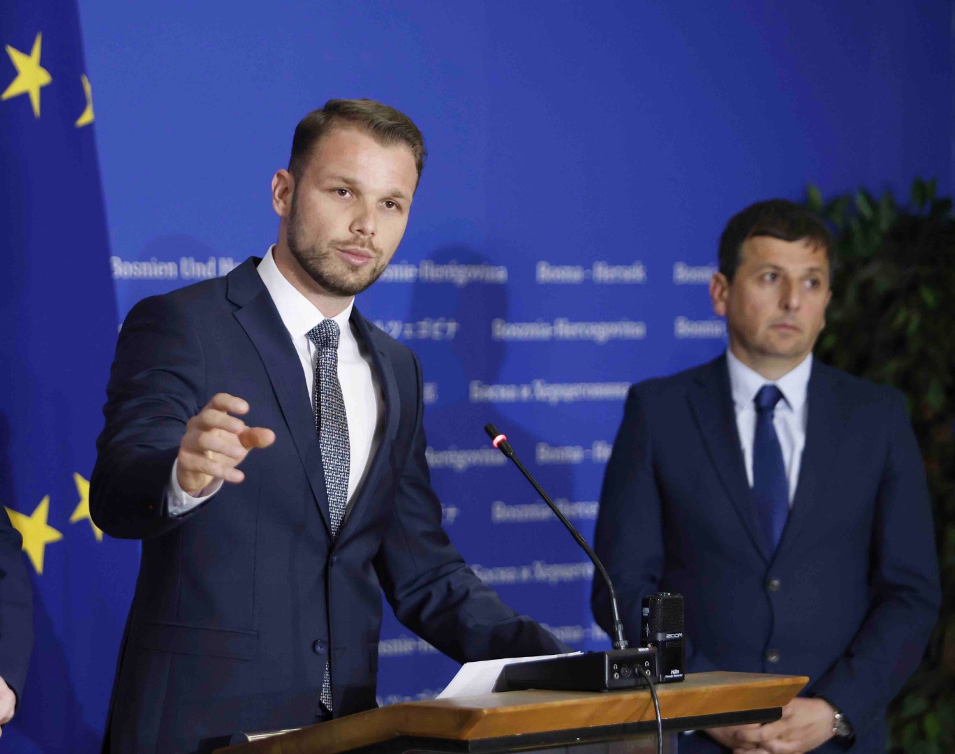 Stižu odbijenice Dodiku: I SDS odbio poziv, čeka se odluka PDP-a