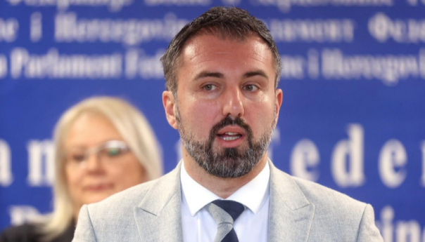 Stojanović: Moramo tragati za najboljim rješenjima