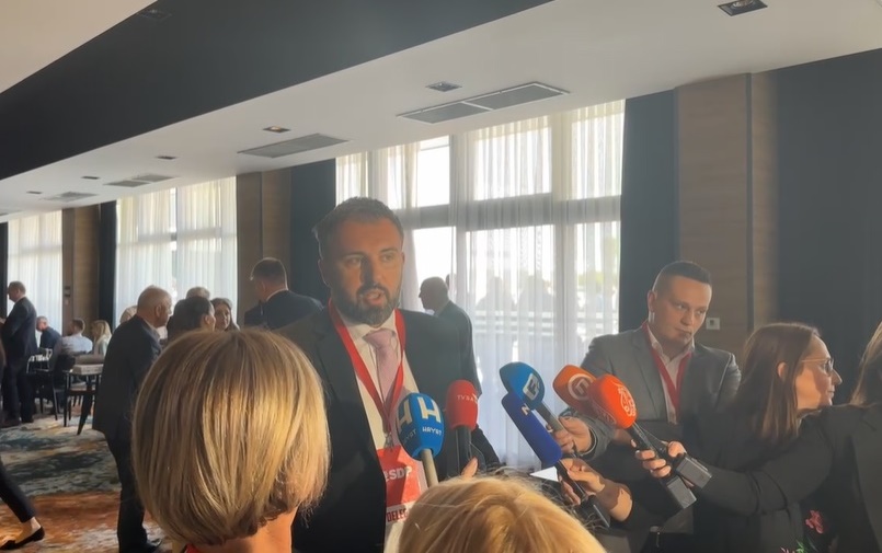 Stojanović: Nisam za produženje mandata predsjednika