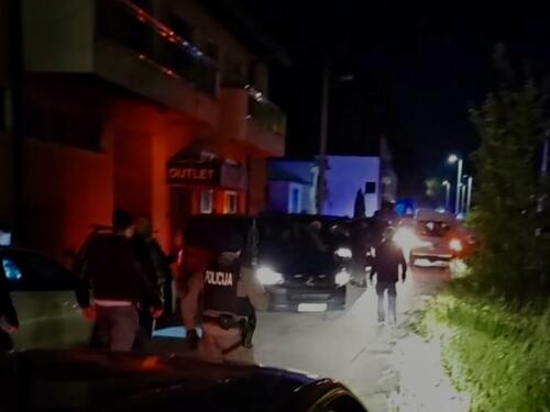 Stojčevac: Specijalci MUP-a KS tragaju za migrantima osumnjičenim za pokušaj ubistva u Blažuju