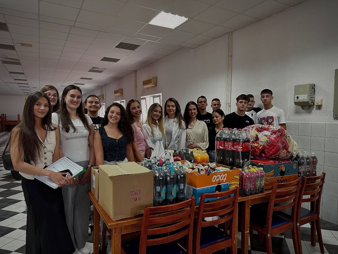 Stolački maturanti pokazali veliko srce: Dio novca od maturske večeri donirali osobama s invaliditetom