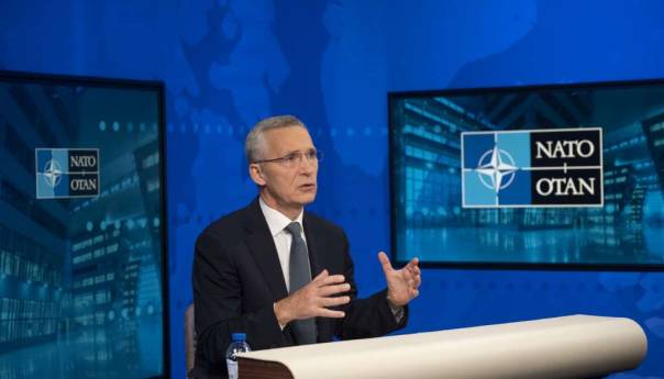 Stoltenberg očekuje da će saveznici pomoći Ukrajini u ostvarenju NATO standarda