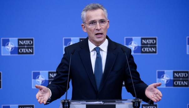 Stoltenberg: Rusija traži izgovor za novu invaziju na Ukrajinu