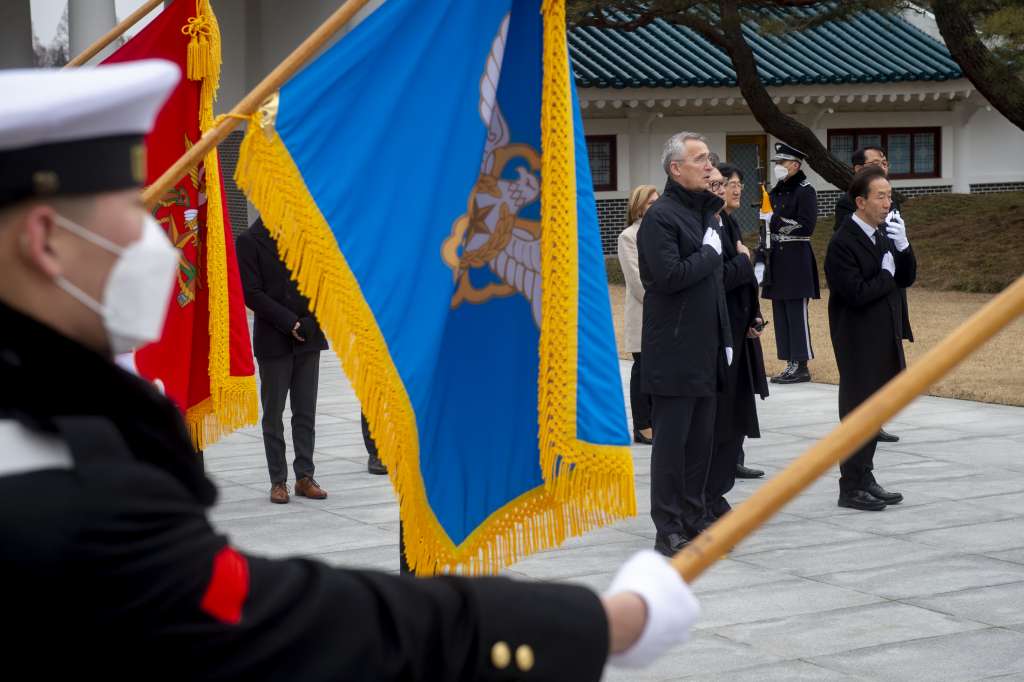 Stoltenberg tražio od Južne Koreje da pojača vojnu podršku Ukrajini