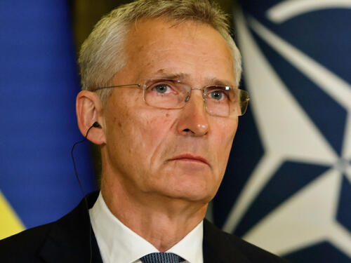 Stoltenberg: Ukrajina ne dobija dovoljno municije od članica NATO-a