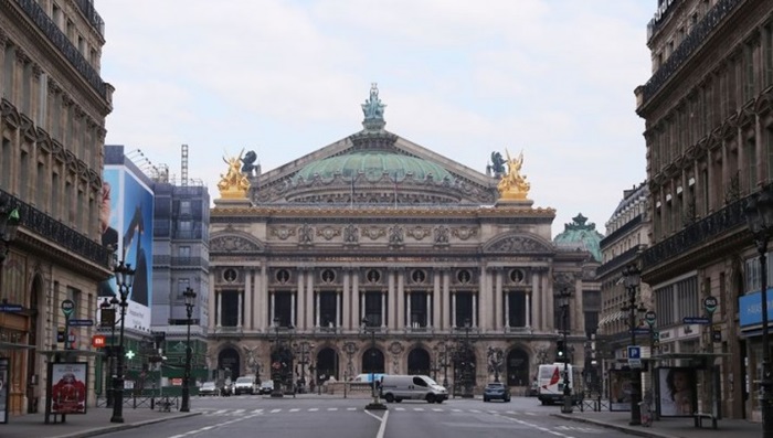 Stopa zaraze u Francuskoj previsoka za ublažavanje restrikcija