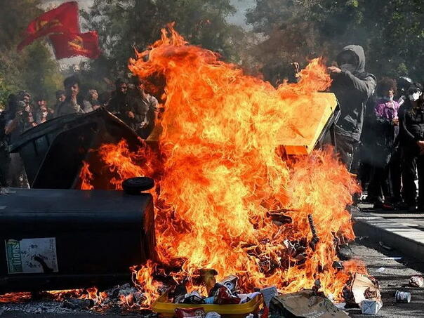 Stotine škola u Francuskoj i dalje su zatvorene nakon višednevnih protesta