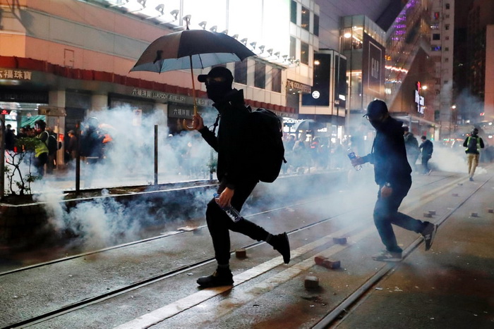 Stotine uhapšenih u Hong Kongu na novogodišnjim demonstracijama