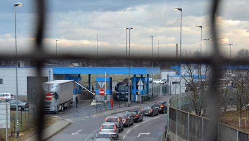 Štrajk slovenske policije, duže čekanje na prijelazima za teretna vozila