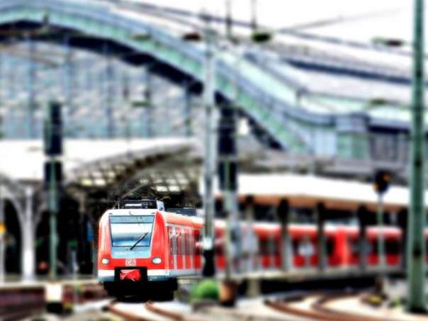 Štrajk zaposlenih u javnom prevozu širom Njemačke