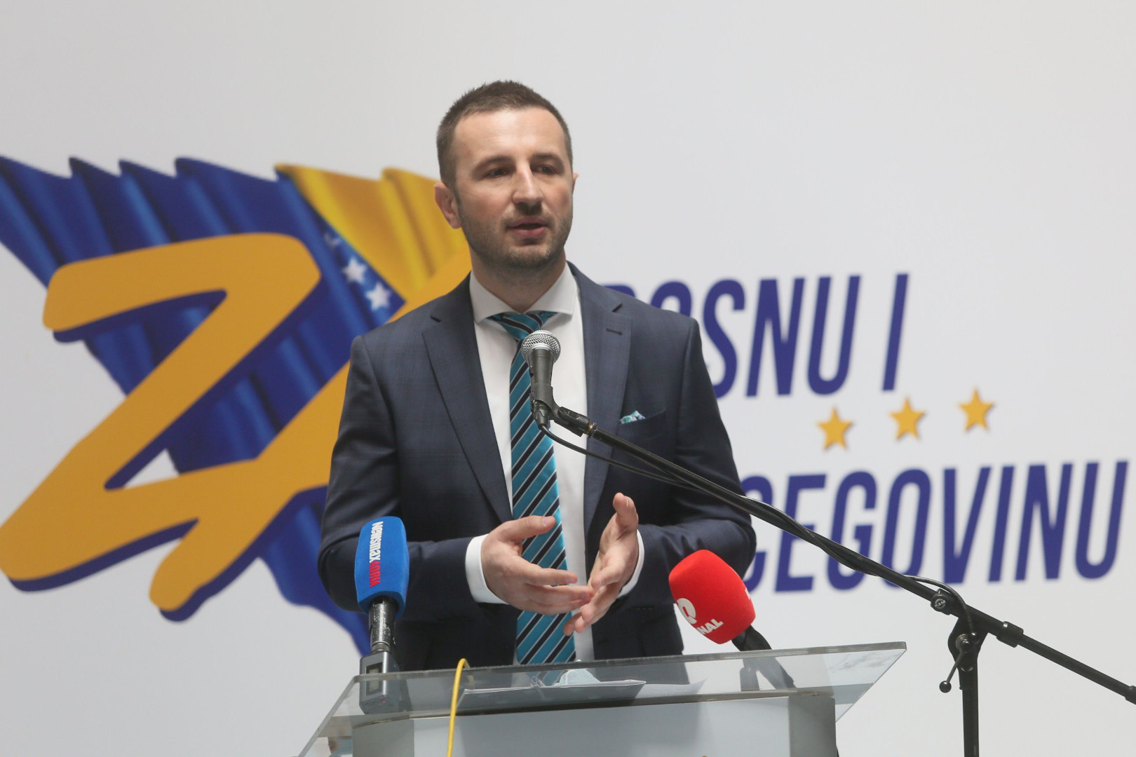 Stranka za BiH: Dodikov fašistički narativ