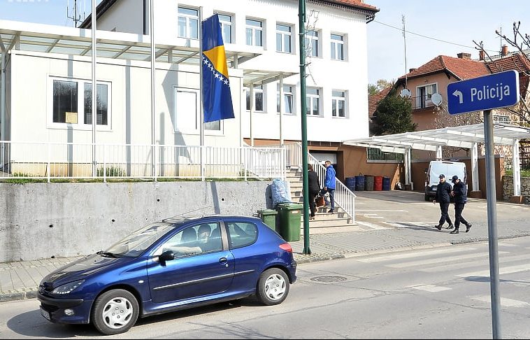 Strava u Gradačcu: Muškarac likvidirao žensku osobu, u toku potraga