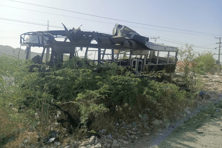 Stravičan napad u Pakistanu: Poginulo četvero djece u eksploziji školskog autobusa