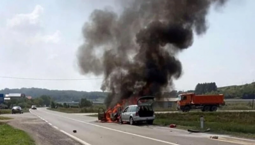 Stravična nesreća kod Prnjavora: Poginule majka i kćerka, otac i sin povrijeđeni