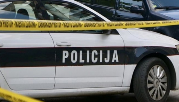 Stravična saobraćajna nesreća kod Živinica: Poginula jedna osoba