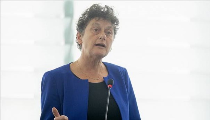 Strik: Obustaviti isplatu sredstava iz EU za RS