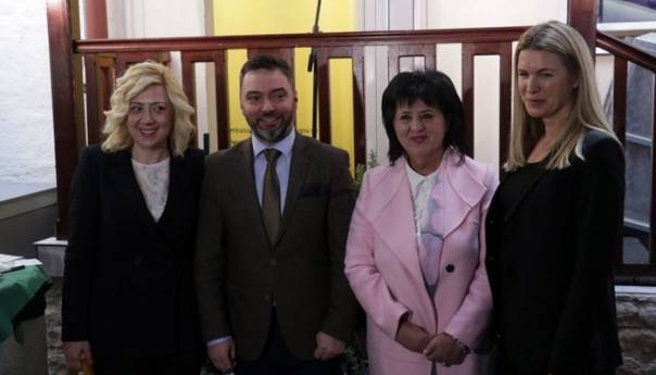 Strömquist: Sistemski pristupiti problemu zagađenja zraka