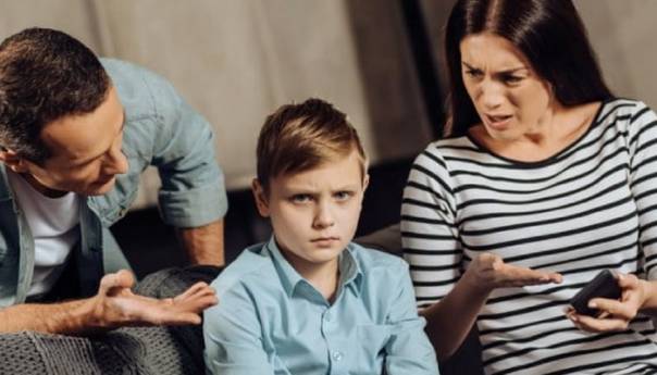 Strogoća roditelja može nanijeti štetu mentalnom zdravlju djeteta