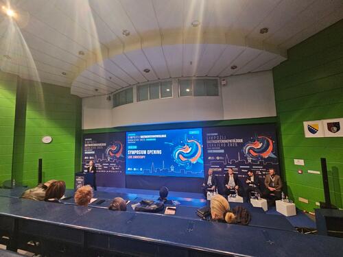 Stručnjaci iz Evrope na KCUS-u: Simpozijum o savremenim metodama u gastroenterologiji