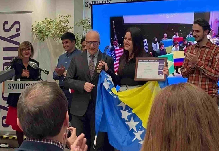 Studenti iz BiH osvojili zlato i bronzu na prestižnom takmičenju u Armeniji