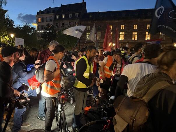 Studenti iz Srbije biciklima stigli u Strazbur, upriličen im doček