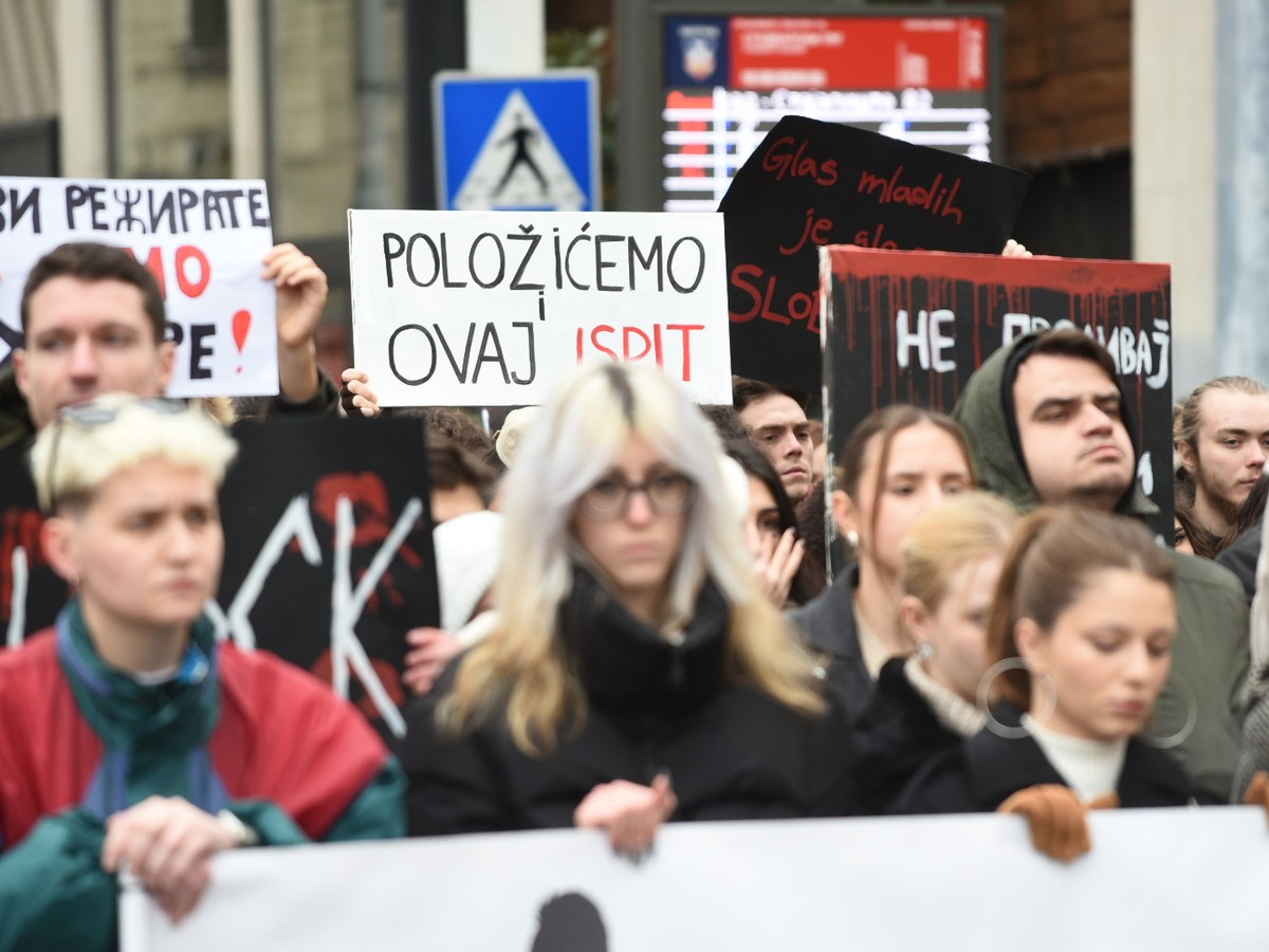 Studenti napadnuti bejzbol palicama u Novom Sadu