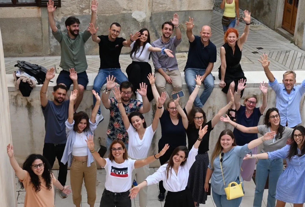 Studenti Zapadnog Balkana i EU u Sarajevu potpisuju deklaraciju o miru 