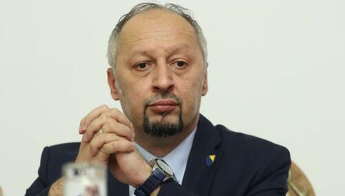 Studentice koje su veličale zločince se još ne mogu ispisati sa UNSA