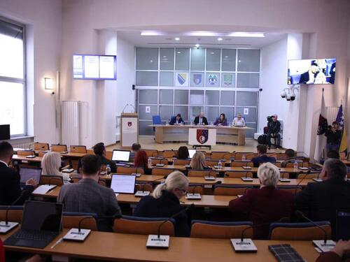 Studenti predbolonjskog sistema u KS dobili novi rok za završetak studija