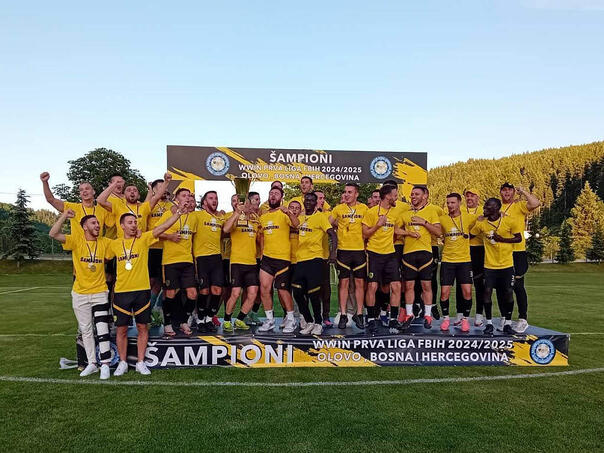 Stupčanica pobijedila i podigla pehar, ali je bučno slavlje izostalo