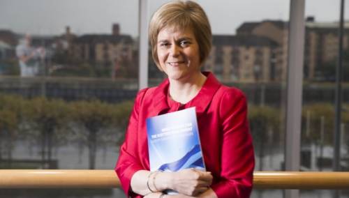 Sturgeon: Škotska se nada nezavisnosti i članstvu u EU