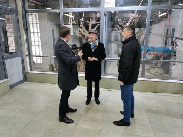 Stvoreni su uslovi za bogatije parkove i šetnice, kao i za hiljade novih stabala u KS