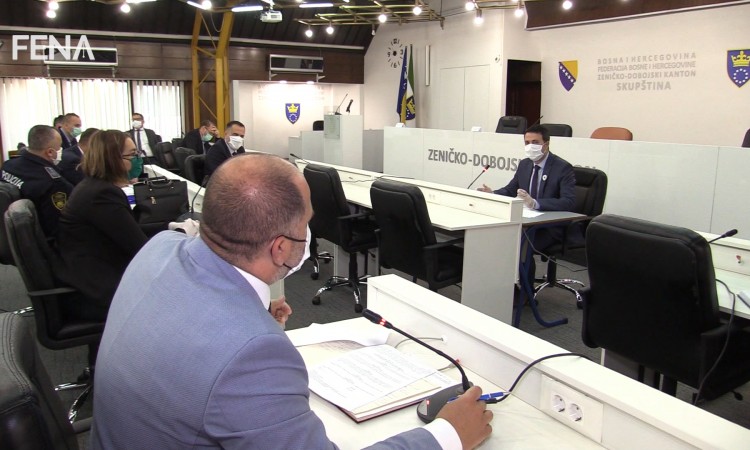 Subvencija dijela plaće za mart prvoj grupi privrednih subjekata u ZDK